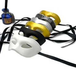 1 stk. maske til maskerade, Halloween, karneval, kostumemaske (tilfældig farve)