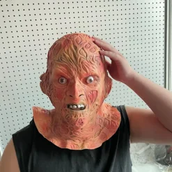 Courte Section Officiel Voksen Kostume, One Size Vinyl Maske - Nightclaws Freddy Kostume