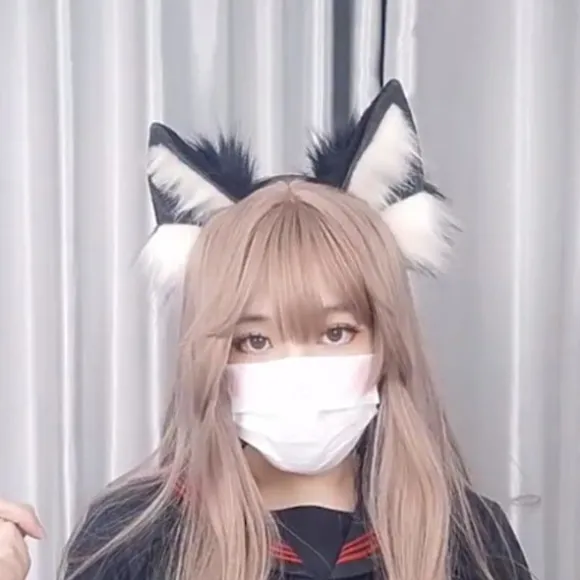 Hårbøjle med fluffy ulveører Cosplay rekvisitter Hoveddekoration Unisex Halloween fest Maskerade hårbøjle (FMY) Grå Grey